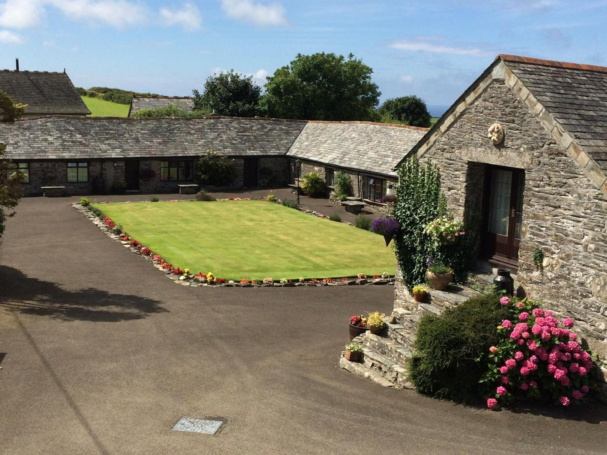 Courtyard Farm Cottages บอสคาสเซิล ภายนอก รูปภาพ
